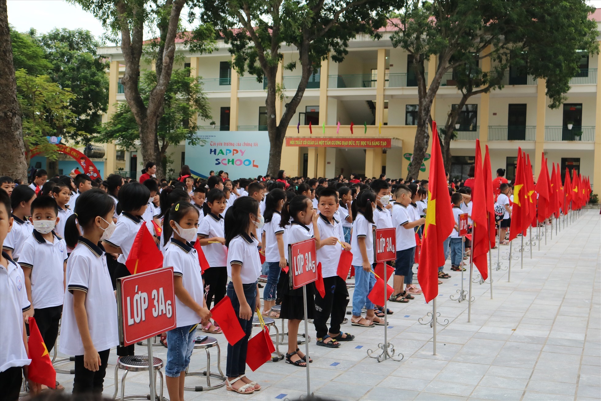 CHÍNH THỨC: Lịch nghỉ hè của học sinh 63 tỉnh thành