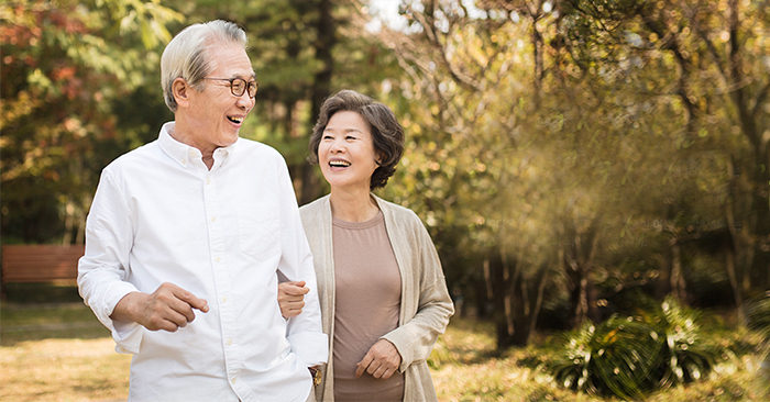 Tuổi trung niên, có 2 điều càng ‘tiết kiệm’ với con cháu càng tốt, gia đình êm ấm