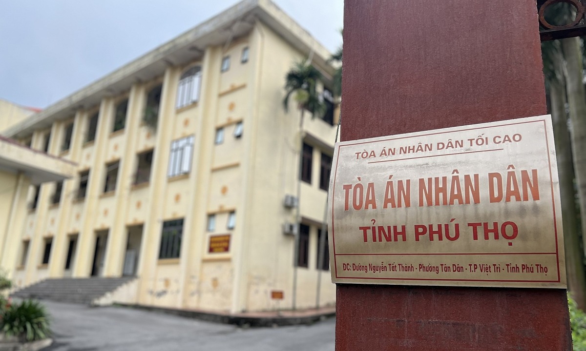 Phú Thọ: 11 anh em ruột tiếp tục kiện nhau vì 1.200 m2 đất thừa kế