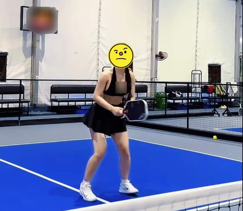 Vụ gái xinh bị chụp lén trên sân Pickleball gây tranh cãi nhất hiện nay: Oan uổng quá