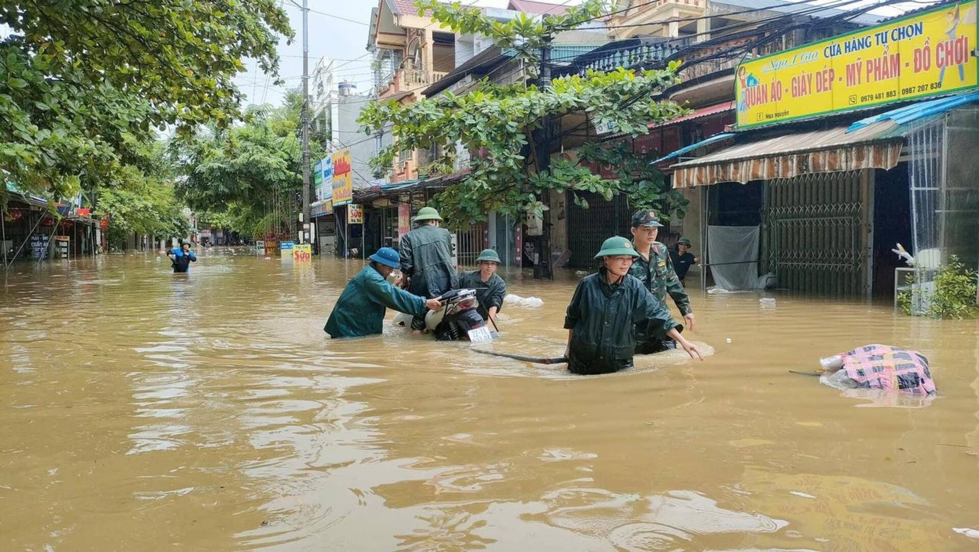 Toàn cảnh thành phố Tuyên Quang ngập trong biển nước