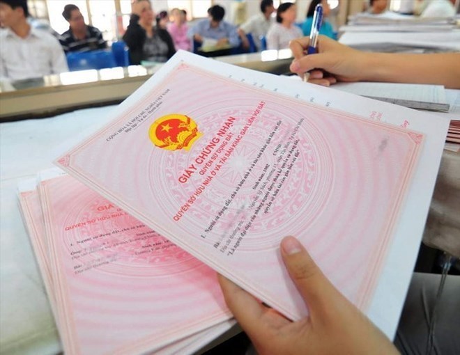 Đề xuất giao thẩm quyền cấp sổ đỏ cho cấp xã