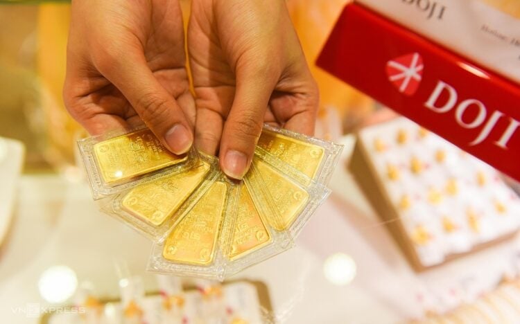 Giá vàng chiều nay (5-5): Giảm mạnh
