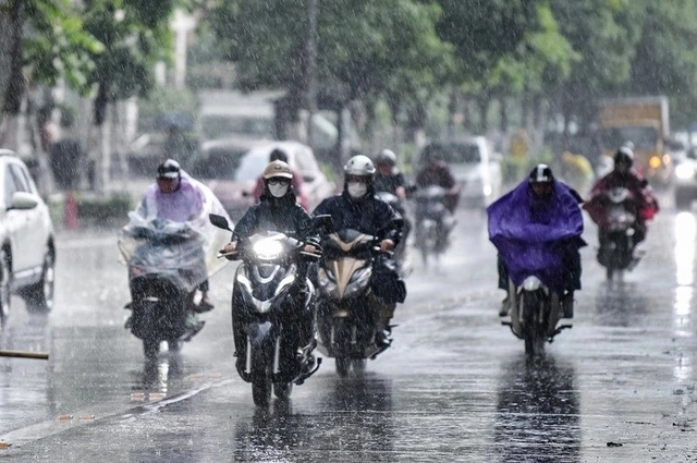 Dự báo thời tiết 10 ngày tới: Miền Bắc mưa lớn đến 300mm, Hà Nội giảm liền 4 độ