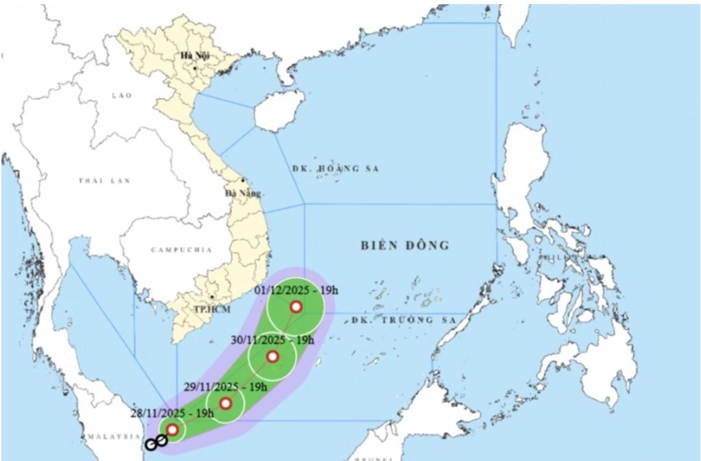 Áp thấp nhiệt đới sắp vào Nam Biển Đông, sự kiện chưa từng có trong lịch sử
