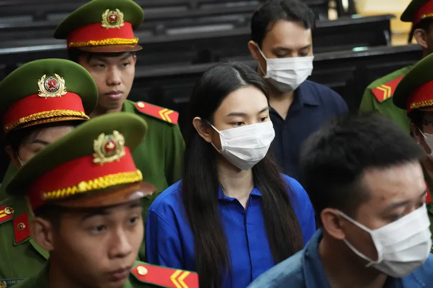 Thùy Tiên, Hằng Du Mục, Quang Linh Vlogs cùng bị đề nghị 2-2,5 năm tù